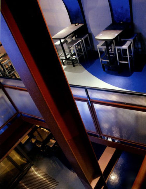 酒吧設(shè)計空間巨變 Terrace個性酒吧設(shè)計效果圖