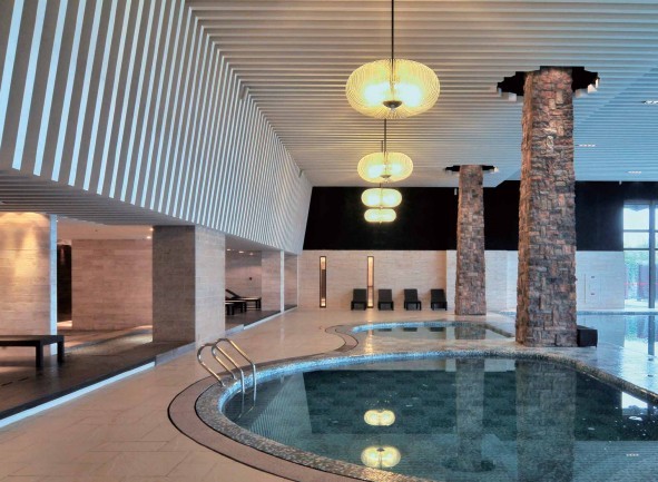 度假休閑商務(wù)會(huì)所設(shè)計(jì)案例