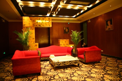 新古典與現(xiàn)代設(shè)計(jì)的結(jié)合 海蘭晴天商務(wù)休閑會(huì)所設(shè)計(jì)圖