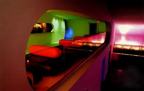 未來主義特色酒吧設(shè)計(jì)  絢麗燈光設(shè)計(jì)效果圖欣賞