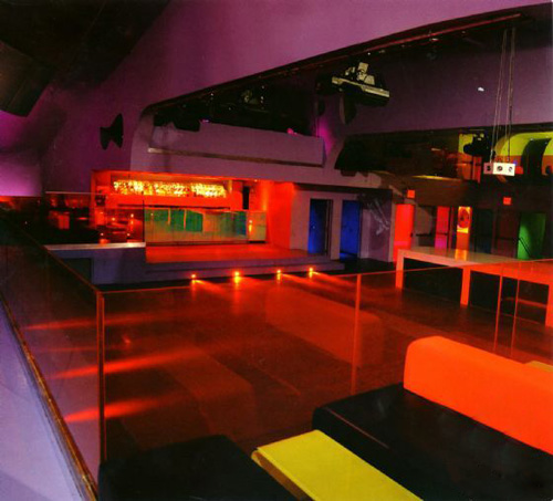 未來主義特色酒吧設(shè)計(jì)  絢麗燈光設(shè)計(jì)效果圖欣賞