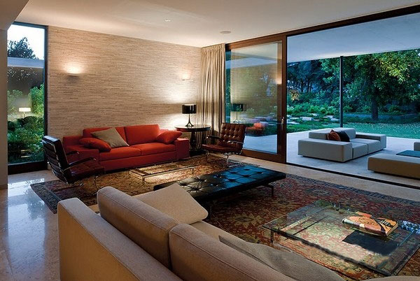 智利圣地亞哥現(xiàn)代風(fēng)：Fray Leon私人會(huì)所設(shè)計(jì)欣賞