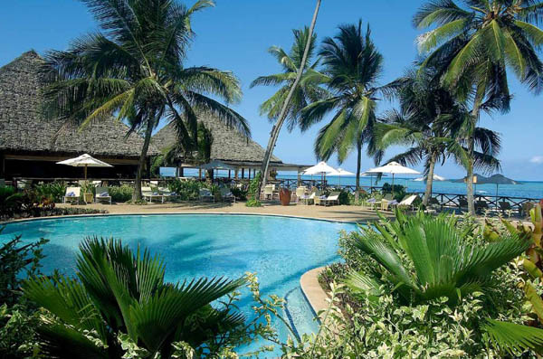 坦桑尼亞桑給巴爾費(fèi)爾蒙度假酒店設(shè)計(jì) 體驗(yàn)原始美感