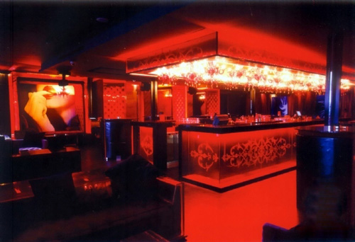上海外灘人氣最高的酒吧設(shè)計(jì) Bar-Rouge音樂酒吧設(shè)計(jì)欣賞