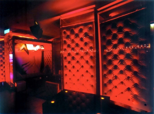 上海外灘人氣最高的酒吧設(shè)計(jì) Bar-Rouge音樂酒吧設(shè)計(jì)欣賞