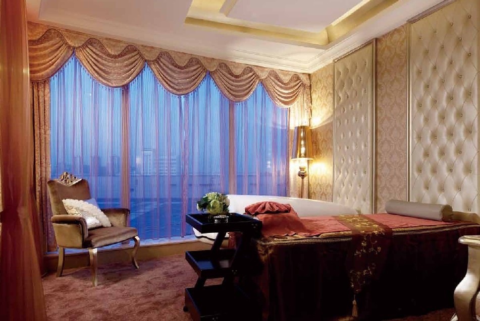 經(jīng)典歐式奢華洗浴會(huì)所  時(shí)尚與奢華并存的洗浴會(huì)所設(shè)計(jì)