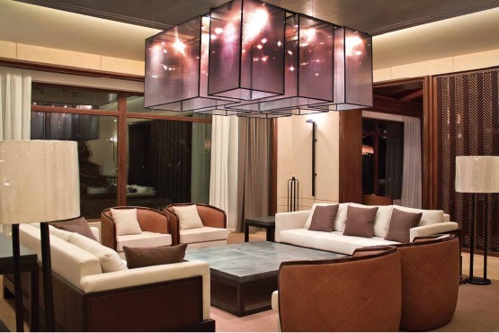 物我兩忘極致會(huì)所設(shè)計(jì) 賽馬會(huì)所設(shè)計(jì)效果圖說(shuō)明