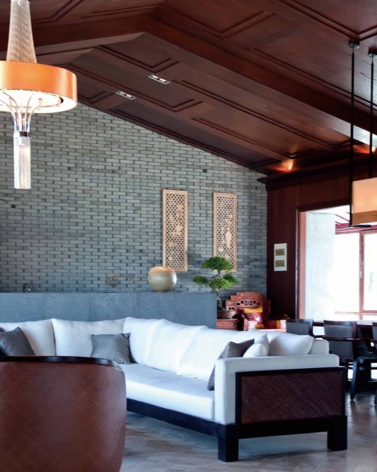 物我兩忘極致會(huì)所設(shè)計(jì) 賽馬會(huì)所設(shè)計(jì)效果圖說(shuō)明