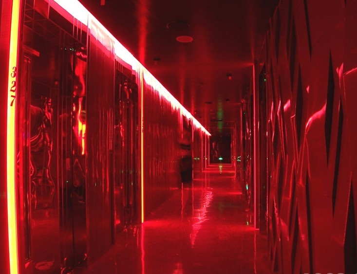 紅盒子 主題感極強(qiáng)的休閑商務(wù)會(huì)所設(shè)計(jì)