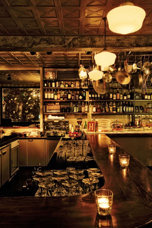 復(fù)古法式酒吧設(shè)計(jì) Le Petit Franck 紅酒吧設(shè)計(jì)圖欣賞