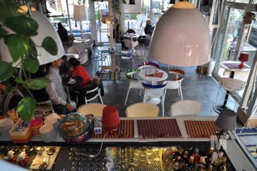 地方特色酒吧設計風格  地拉那咖啡酒吧設計圖欣賞