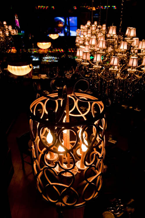 簡歐復(fù)古主題酒吧設(shè)計 成都卡里奧酒吧設(shè)計效果圖欣賞