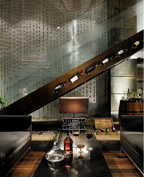 品嘗紅酒的濃香  法國紅酒會所設(shè)計方案