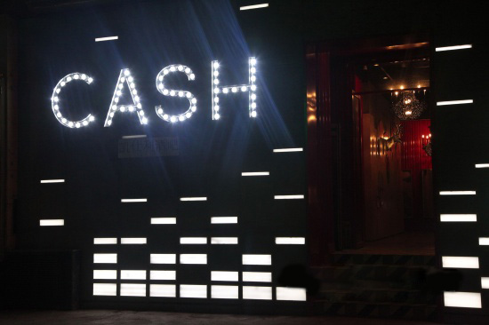 夢(mèng)幻城堡主題酒吧設(shè)計(jì)  深圳Cash酒吧設(shè)計(jì)效果圖欣賞