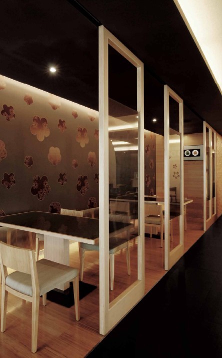 餐廳內(nèi)的春夏秋冬 四季餐飲會(huì)所設(shè)計(jì)欣賞