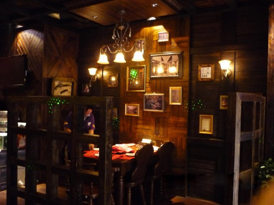 復(fù)古酒吧設(shè)計中西合璧 義聚永酒吧設(shè)計圖欣賞