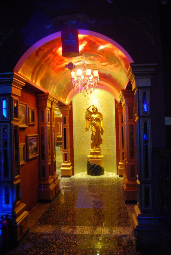 歐式風(fēng)情主題酒吧設(shè)計(jì)  深圳瑪莎公館酒吧設(shè)計(jì)效果圖欣賞