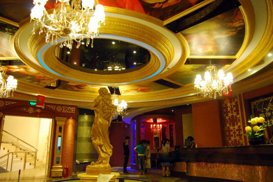 歐式風(fēng)情主題酒吧設(shè)計(jì)  深圳瑪莎公館酒吧設(shè)計(jì)效果圖欣賞