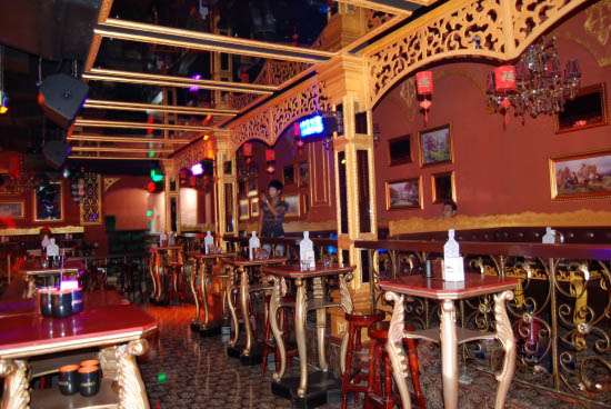 歐式風(fēng)情主題酒吧設(shè)計(jì)  深圳瑪莎公館酒吧設(shè)計(jì)效果圖欣賞