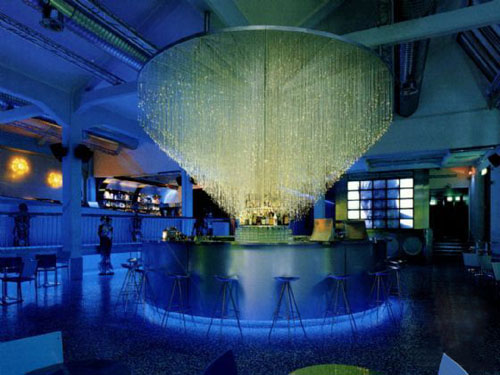 超前衛(wèi)魔幻色彩酒吧設(shè)計(jì)效果圖欣賞