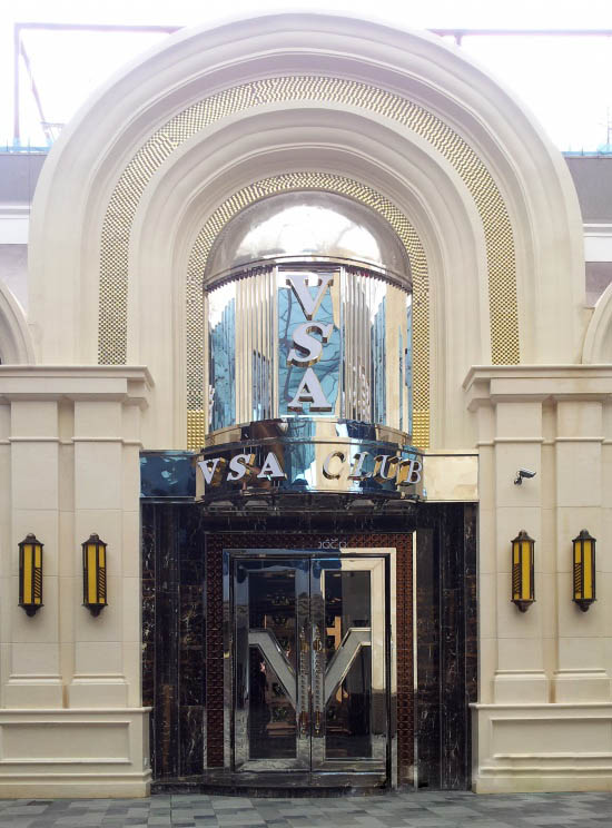 皇室風(fēng)格復(fù)古酒吧設(shè)計   成都VSA酒吧設(shè)計圖欣賞