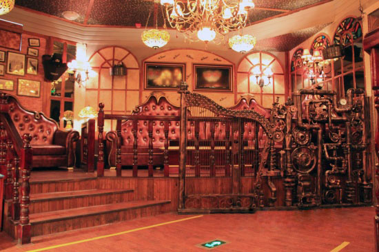 蘇荷酒吧設(shè)計(jì)說明　　蘇荷時(shí)代酒吧設(shè)計(jì)效果圖欣賞