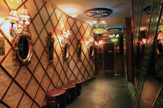 蘇荷酒吧設(shè)計(jì)說明　　蘇荷時(shí)代酒吧設(shè)計(jì)效果圖欣賞