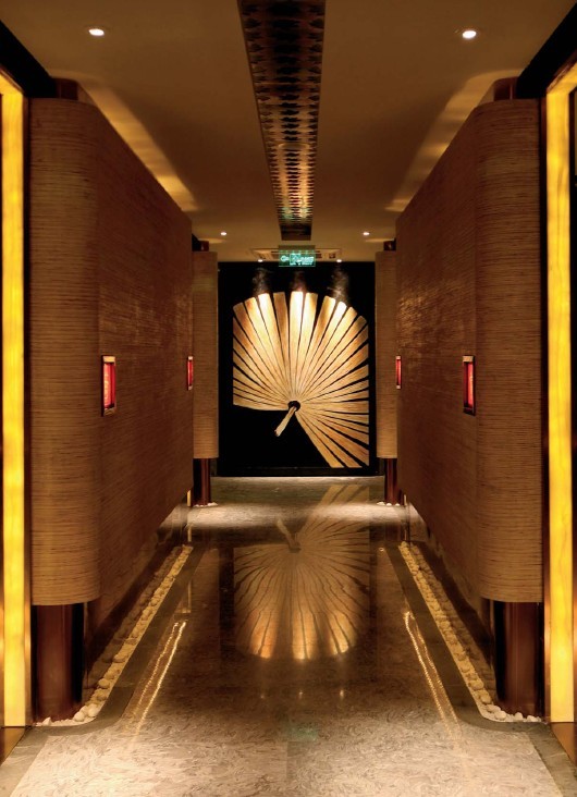 在空間上做文章 時(shí)尚餐廳設(shè)計(jì)方案欣賞