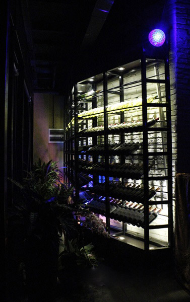 迷你都市休閑吧 Lady酒吧設(shè)計圖欣賞