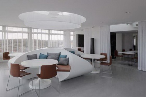 純白雅致空間   Pure C時尚餐吧設(shè)計欣賞