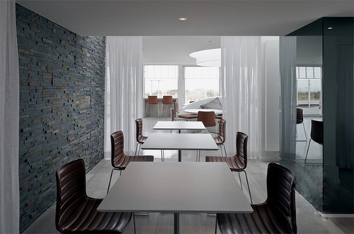 純白雅致空間   Pure C時尚餐吧設(shè)計欣賞