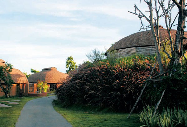 量身定制的度假天堂  Montis 度假村酒店設計欣賞