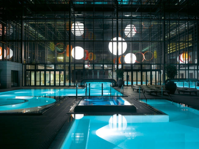 意大利Merano水療館設(shè)計(jì)效果圖