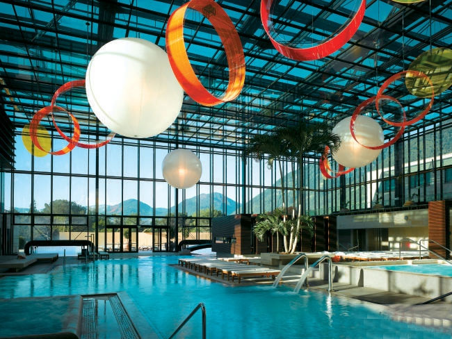 意大利Merano水療館設(shè)計(jì)效果圖