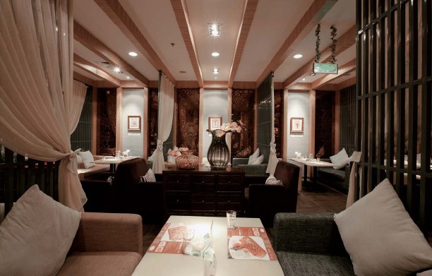 精品酒店餐廳設(shè)計(jì)案例 武漢綠茵閣西餐廳設(shè)計(jì)說(shuō)明