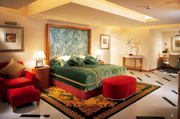 五星級商務(wù)便利型酒店    費爾蒙迪拜酒店客房設(shè)計欣賞  