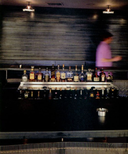 國(guó)外創(chuàng)意酒吧設(shè)計(jì)案例 休閑小酒吧設(shè)計(jì)說明