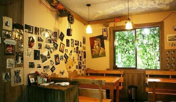 美國鄉(xiāng)村風(fēng)格酒吧設(shè)計效果圖欣賞