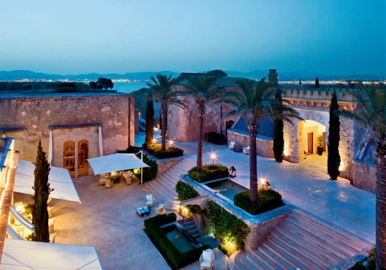 卡普&bull;勞卡特洗浴中心設(shè)計(jì)效果圖