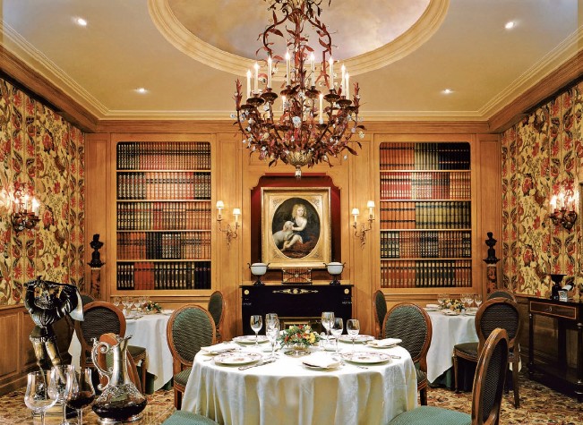 法式高雅 巴黎圣瑞吉斯奢華酒店設(shè)計欣賞