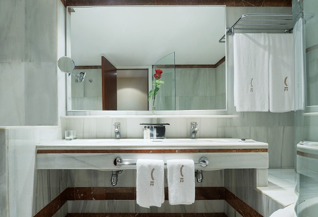 宮殿變酒店  克拉麗絲五星級(jí)酒店設(shè)計(jì)欣賞