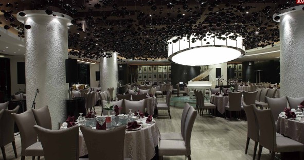 摩登時尚的餐飲會所設計