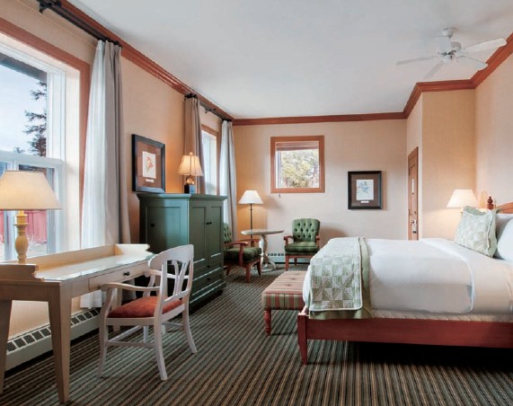 傳統(tǒng)鄉(xiāng)村風(fēng)格商務(wù)會所設(shè)計效果圖