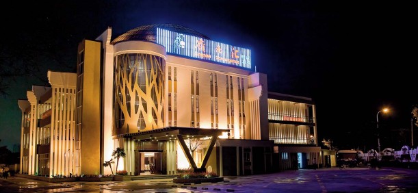 上海長興島“嶺南匯”酒店餐廳設計欣賞