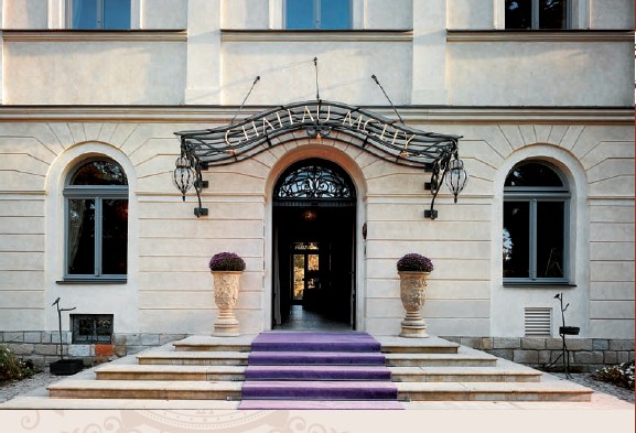 城堡私人會所設(shè)計欣賞