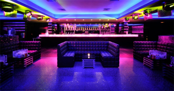 定義時尚  巴黎凱旋門餐廳酒吧俱樂部設計欣賞