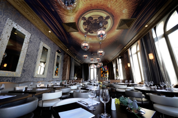 定義時尚  巴黎凱旋門餐廳酒吧俱樂部設計欣賞