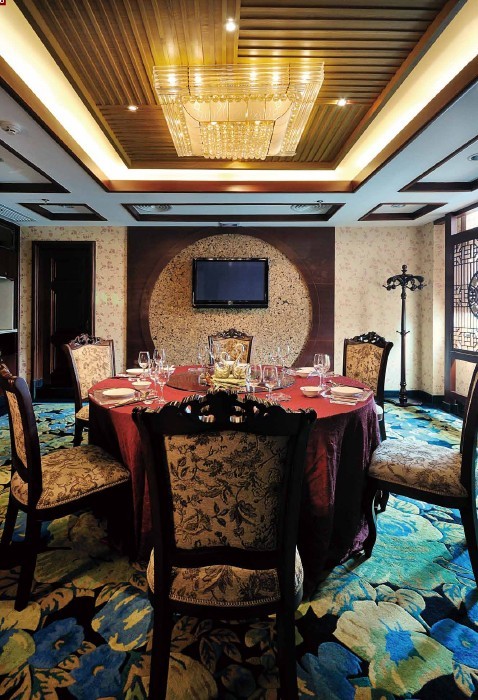 中式餐飲會所設(shè)計(jì)效果圖