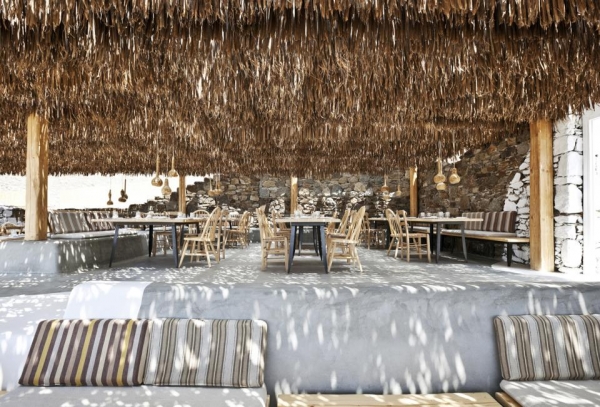 原生態(tài)的休閑方式 Alemagou餐廳酒吧設(shè)計欣賞