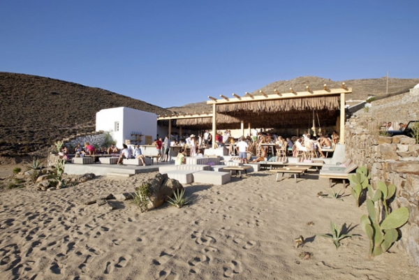 原生態(tài)的休閑方式 Alemagou餐廳酒吧設(shè)計欣賞